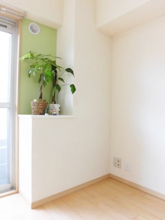 樹木の素材感にこだわったマットな質感のキッチン　渋谷区Ｉ様邸